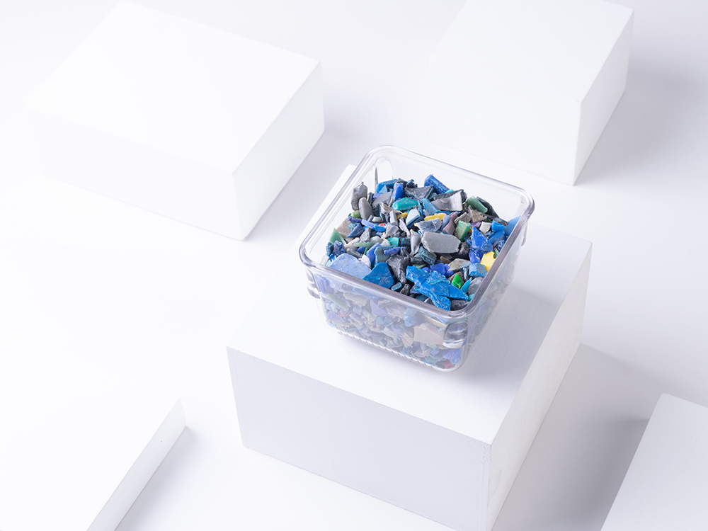 /Polietileno%20multicolor%20lavado%20de%20alta%20densidad